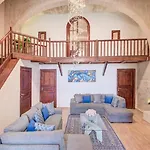 Villa Waterfront With Pool And Jacuzzi Valletta