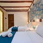 Villa Waterfront With Pool And Jacuzzi Valletta