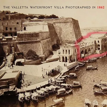 Waterfront With Pool And Jacuzzi Villa Valletta