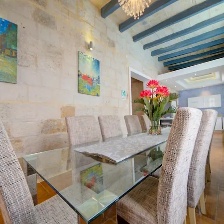 Waterfront With Pool And Jacuzzi Villa *