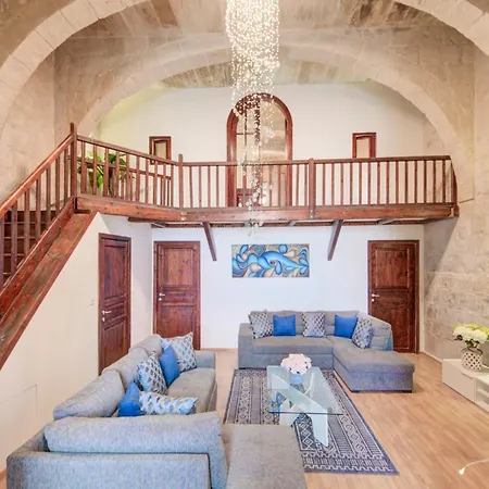 Waterfront With Pool And Jacuzzi * Valletta