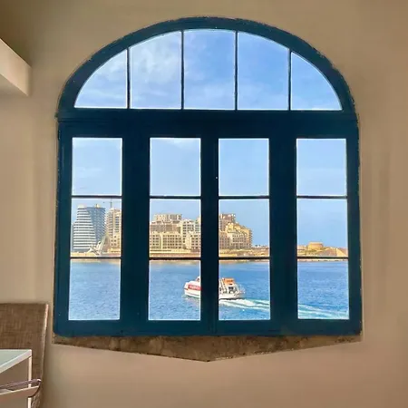 Villa Waterfront With Pool And Jacuzzi Valletta