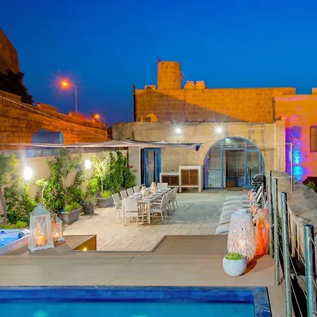 Villa Waterfront With Pool And Jacuzzi Valletta