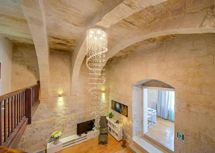 Waterfront With Pool And Jacuzzi Villa *